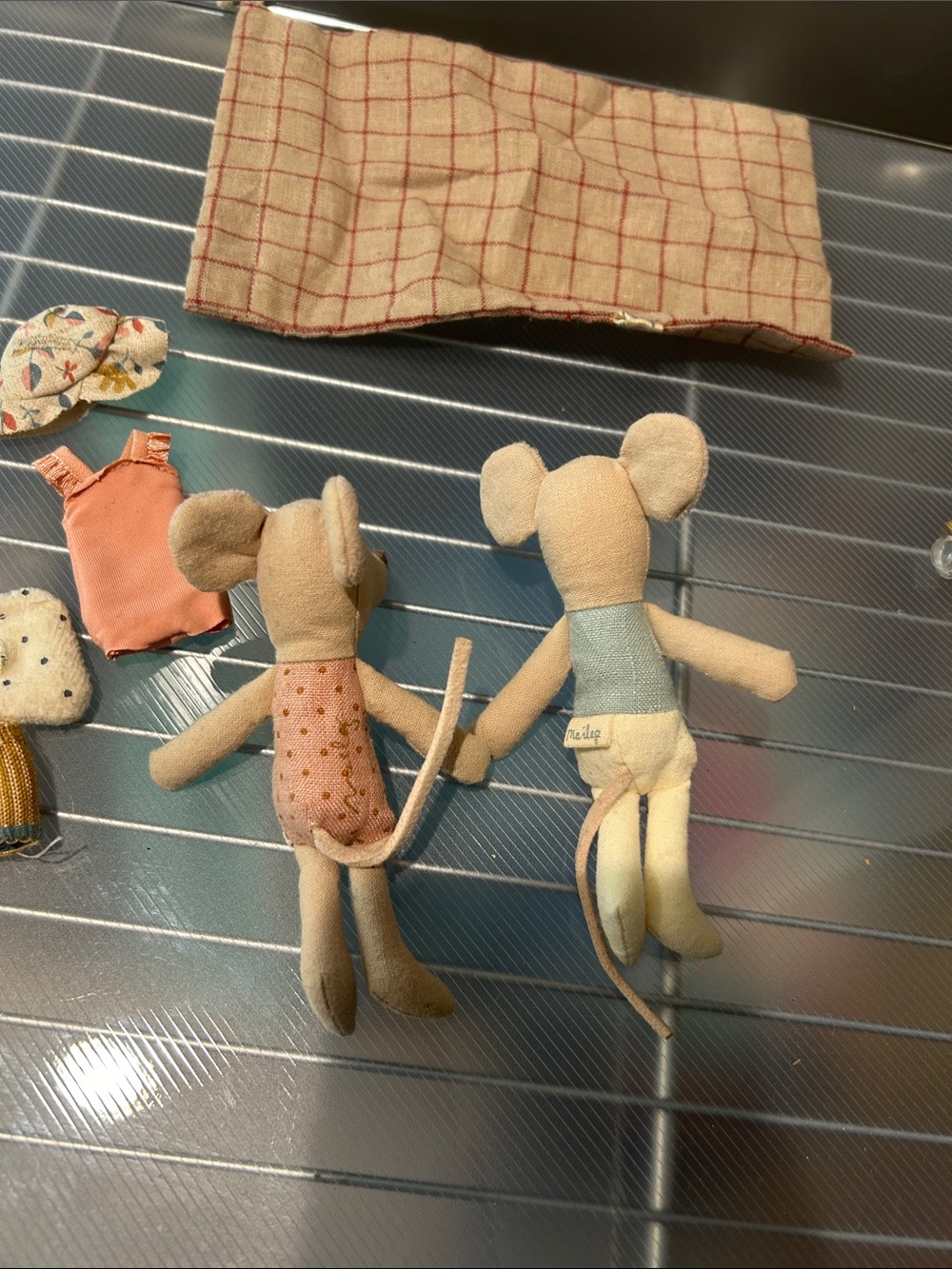Maileg Mouse Dolls Brother and Sister with Accessories - Picture 6 of 9